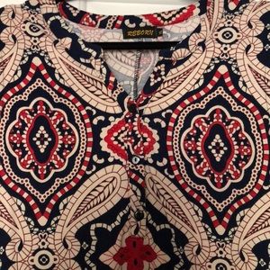 Reborn Tops - Reborn tunic. Size XL. With pockets. Reborn Tops - Reborn tunic. Size XL. With pockets.
